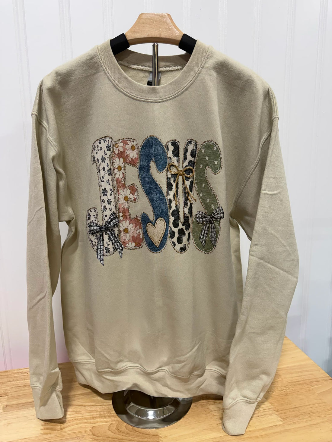 Love Patterned Crewneck Sweatshirt