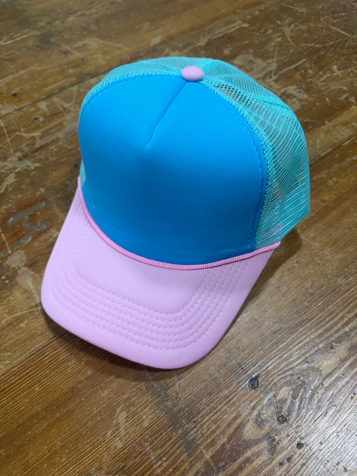 Blue Pink Mesh Trucker Cap Bl