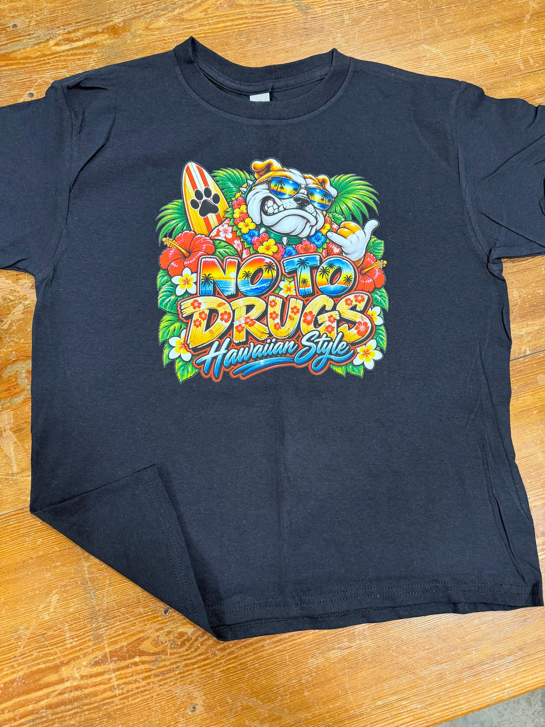 No To Drugs Hawaiian Bulldog Tee T-Shirt