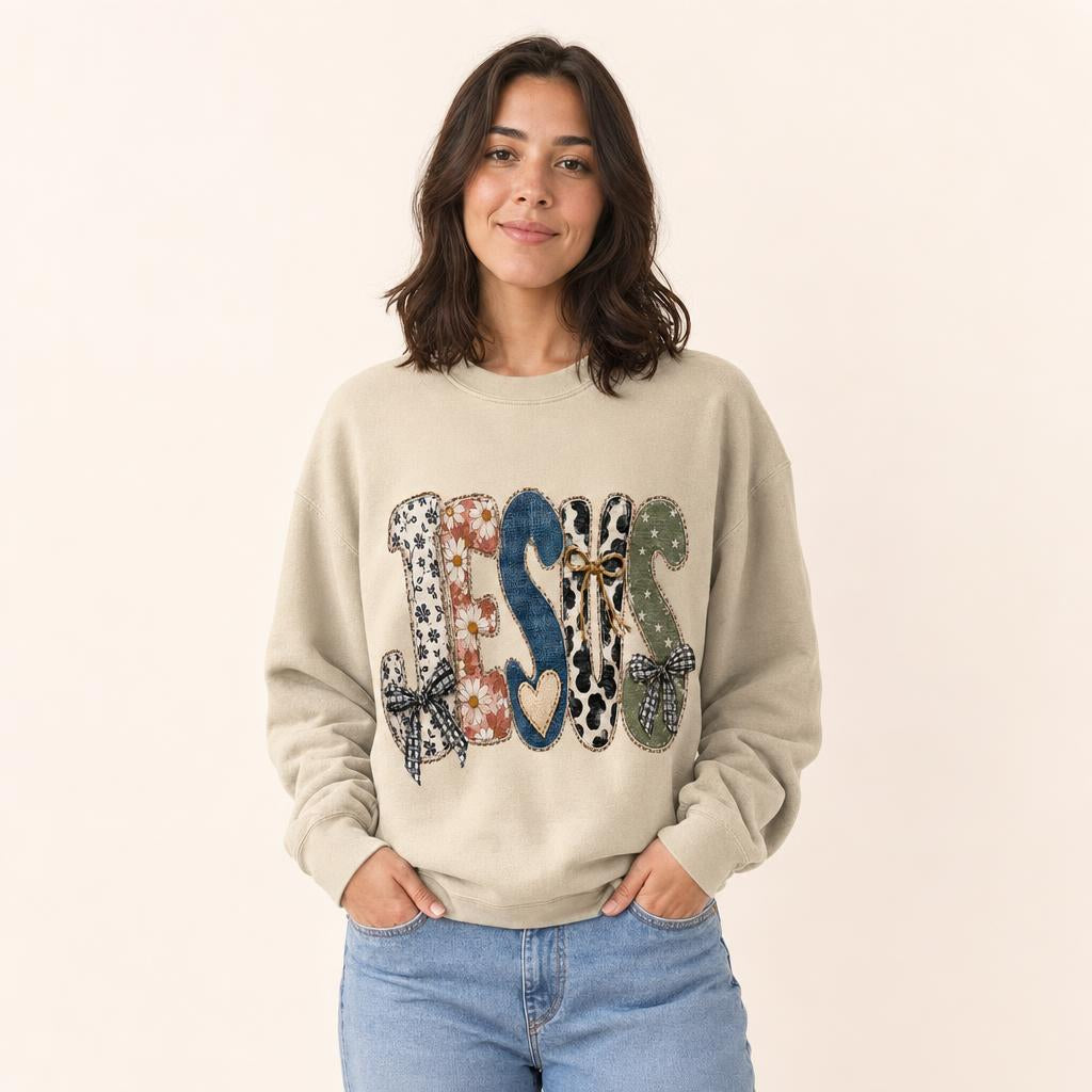 Love Patterned Crewneck Sweatshirt